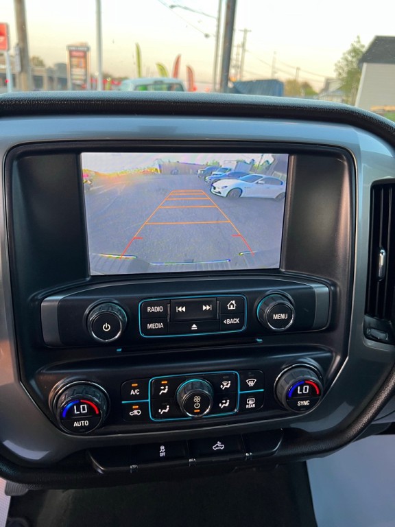 2015 Chevrolet Silverado 1500 Image 17