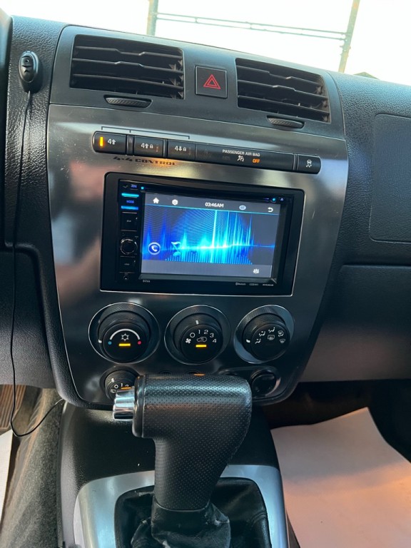 2006 HUMMER H3 Image 16