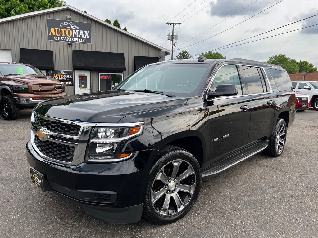 2015 Chevrolet Suburban Image 1