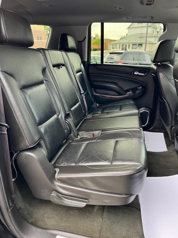 2015 Chevrolet Suburban Image 15