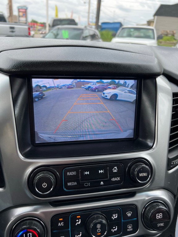 2015 Chevrolet Suburban Image 18