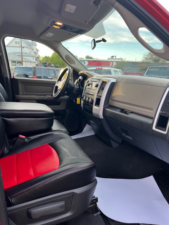2010 Dodge Ram 1500 Image 11