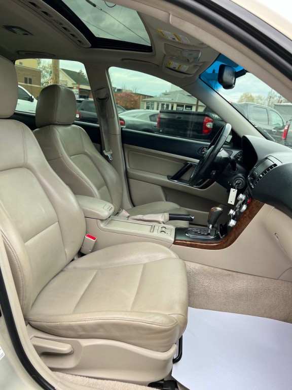 2007 Subaru Outback Image 11