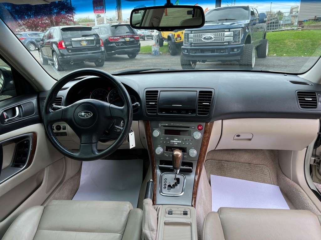 2007 Subaru Outback Image 14