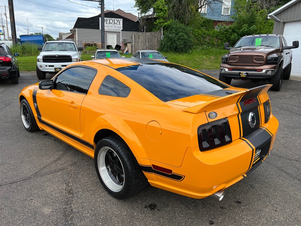 2009 Ford Mustang Image 4