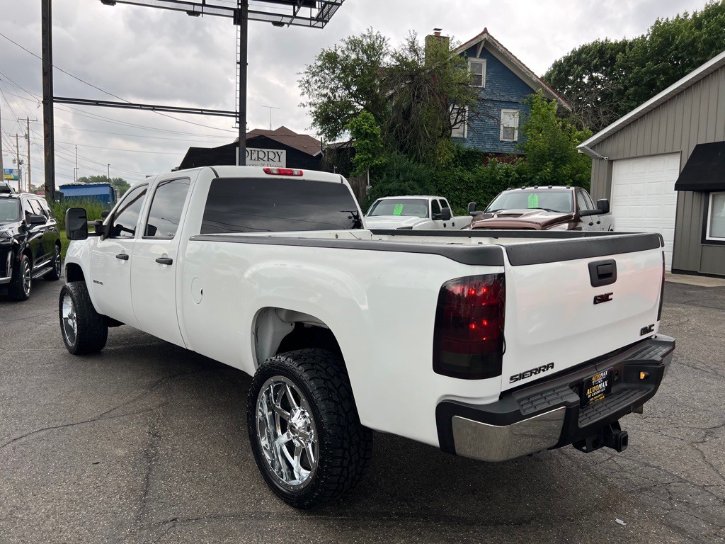 2013 GMC Sierra 2500 Image 3