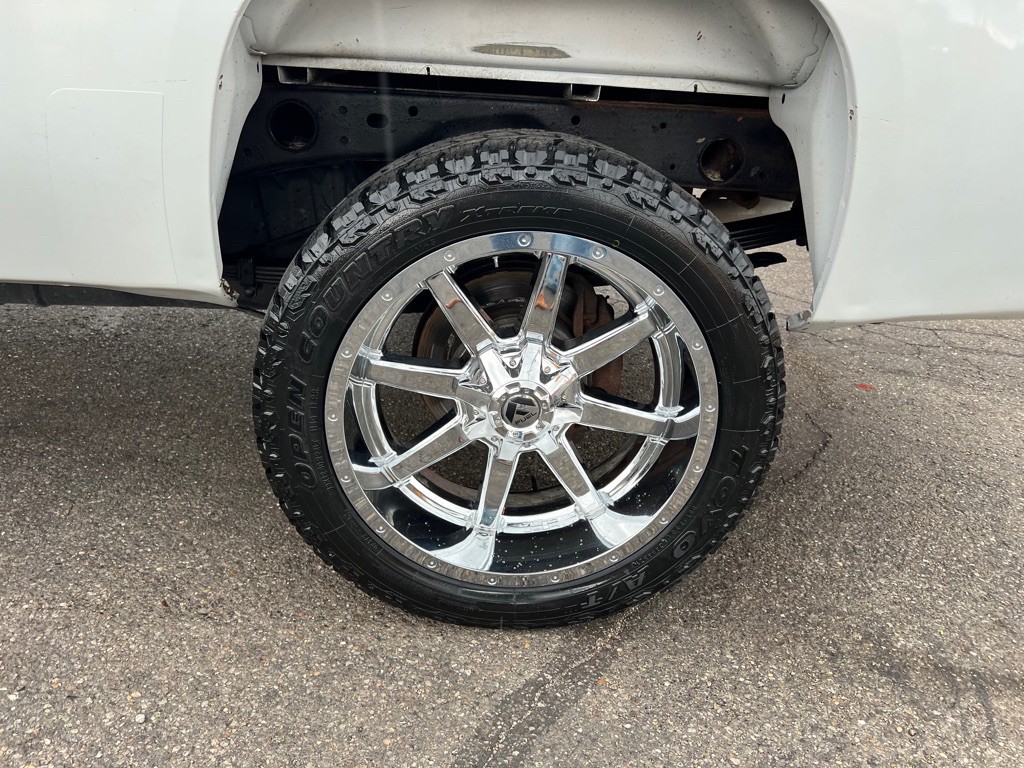 2013 GMC Sierra 2500 Image 9
