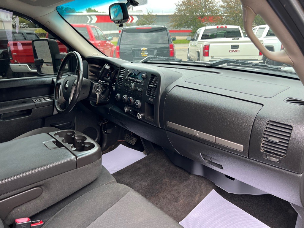 2010 Chevrolet Silverado 1500 Image 9