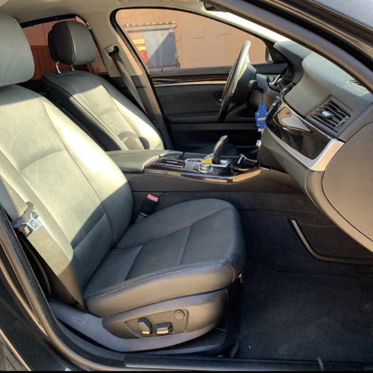 2011 BMW 5 Series Image 5