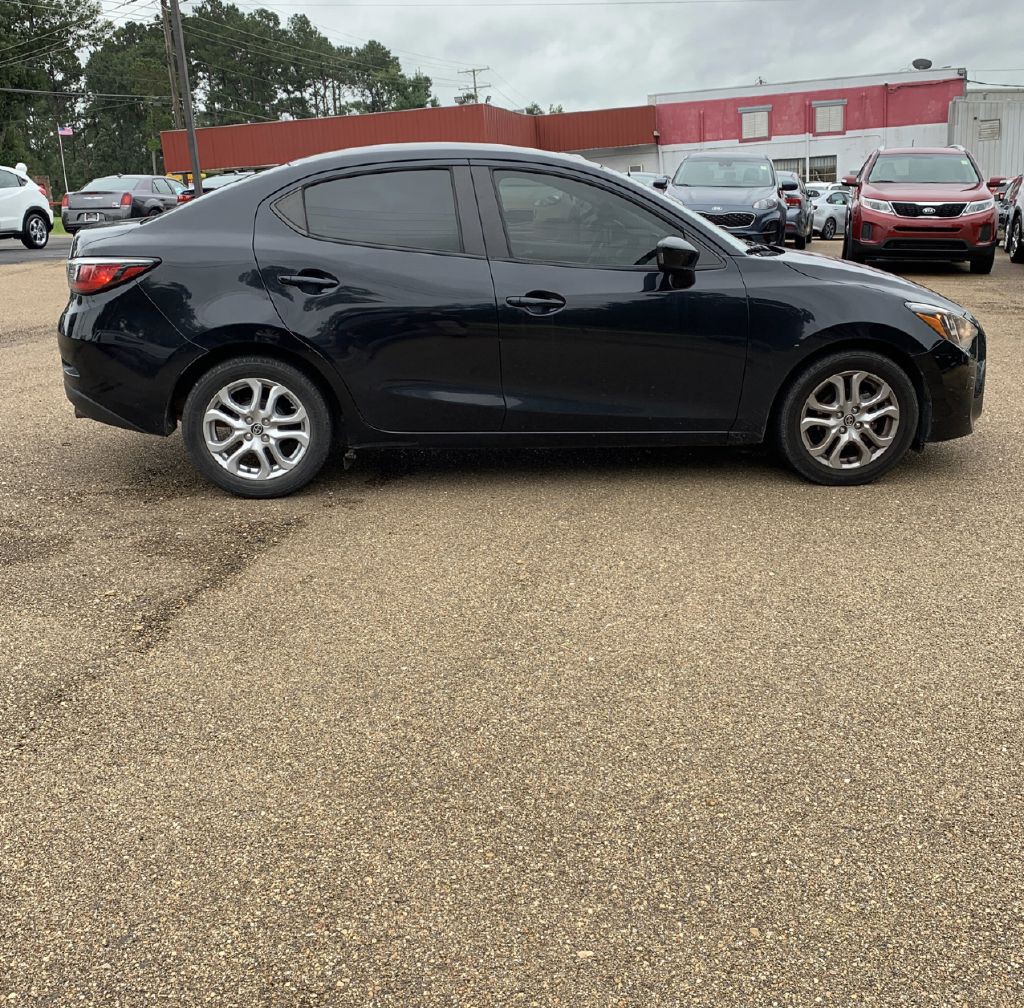 2016 Scion iA Image 4