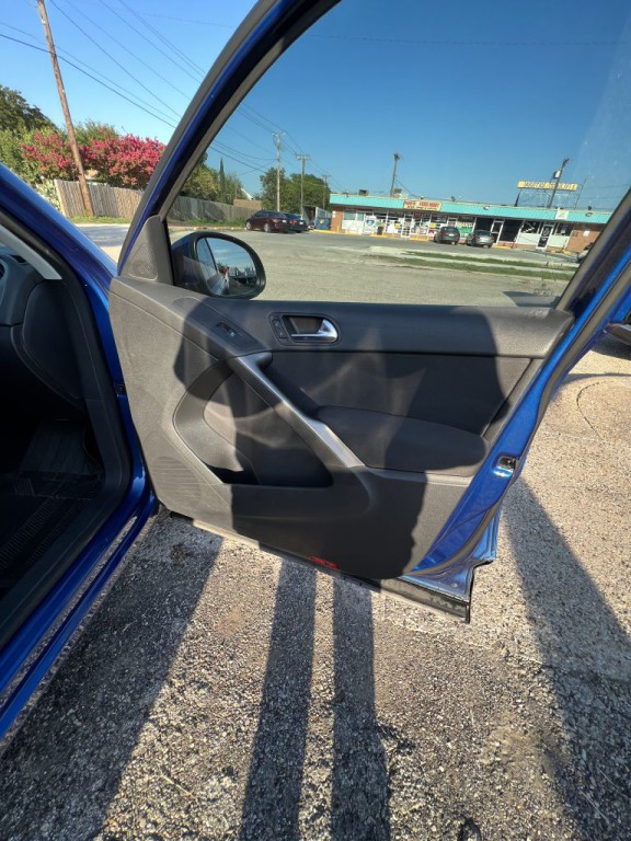 2009 Volkswagen Tiguan Image 8