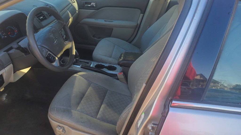 2011 Ford Fusion Image 13