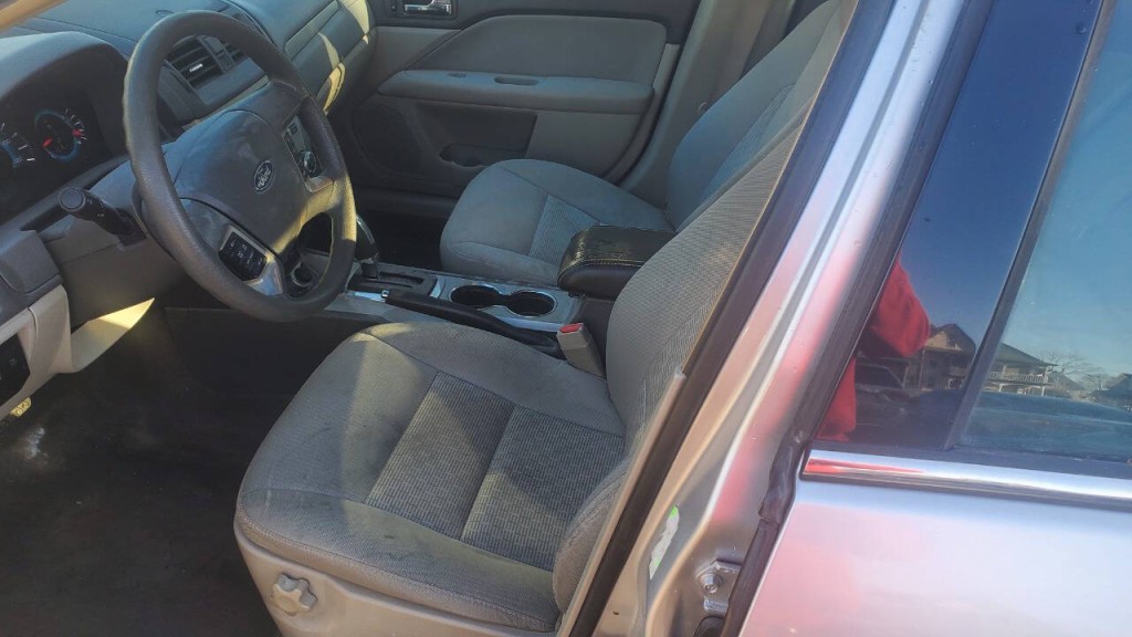 2011 Ford Fusion Image 15