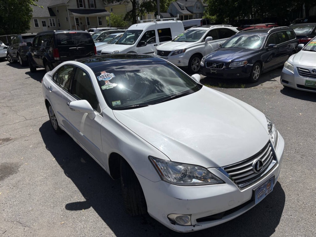 2011 Lexus ES 350 Image 27