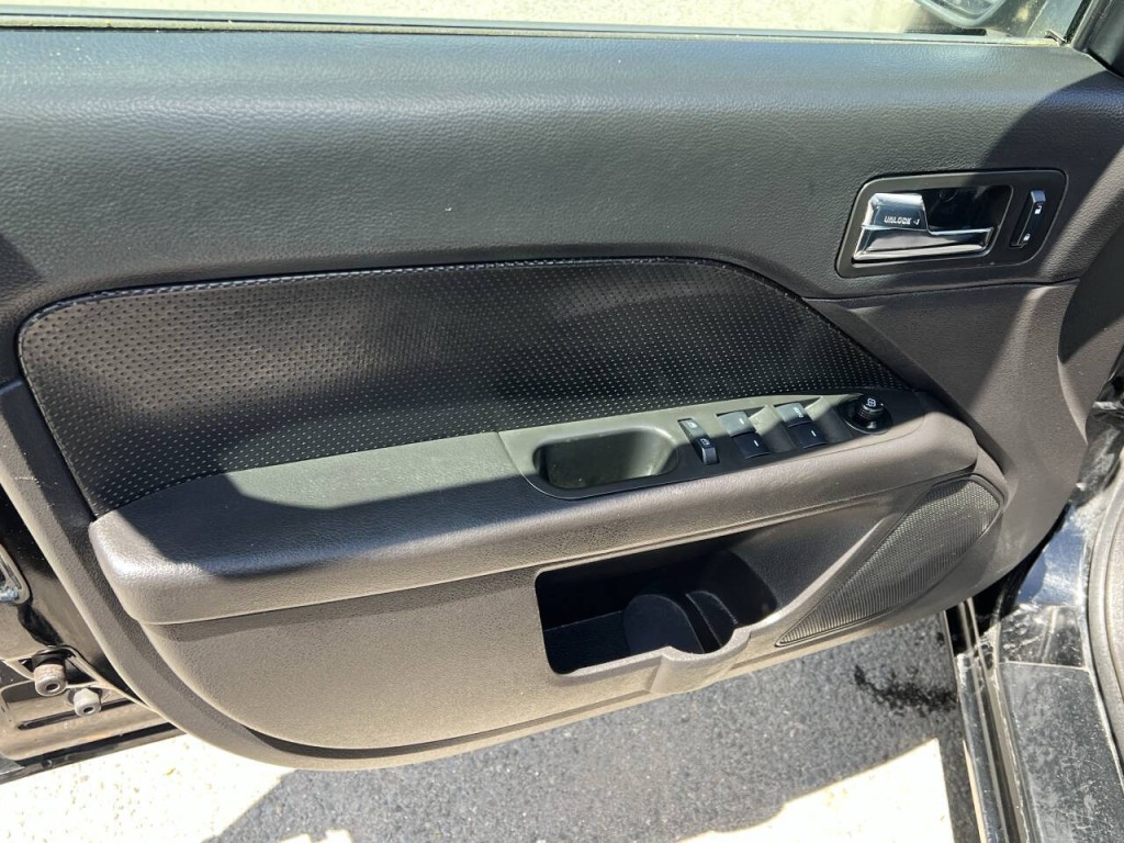 2008 Ford Fusion Image 10