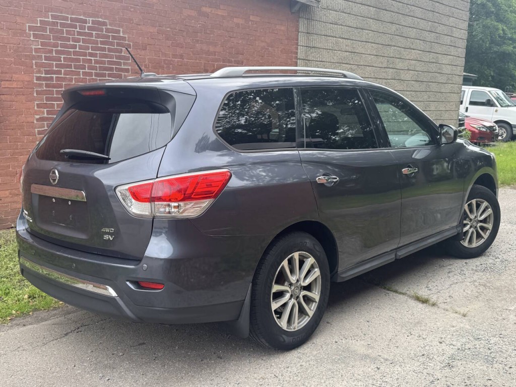2013 Nissan Pathfinder Image 4