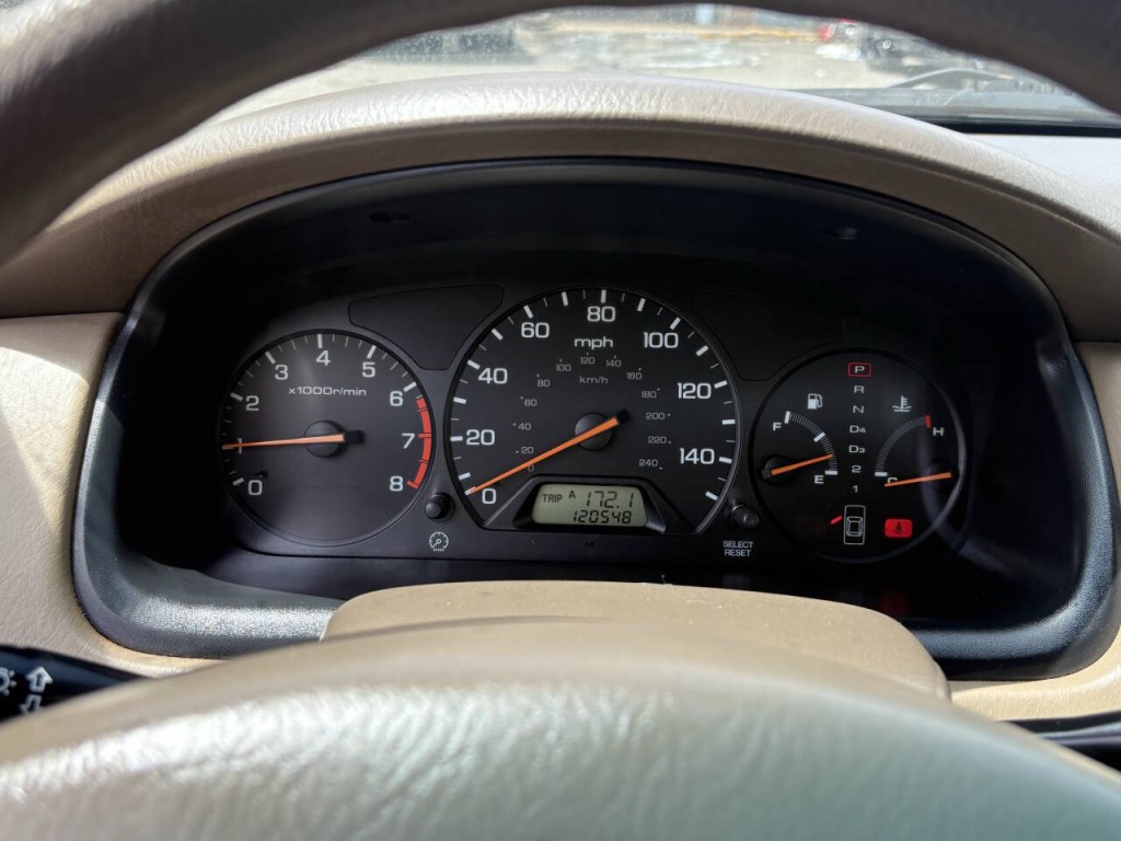 2000 Honda Accord Image 11