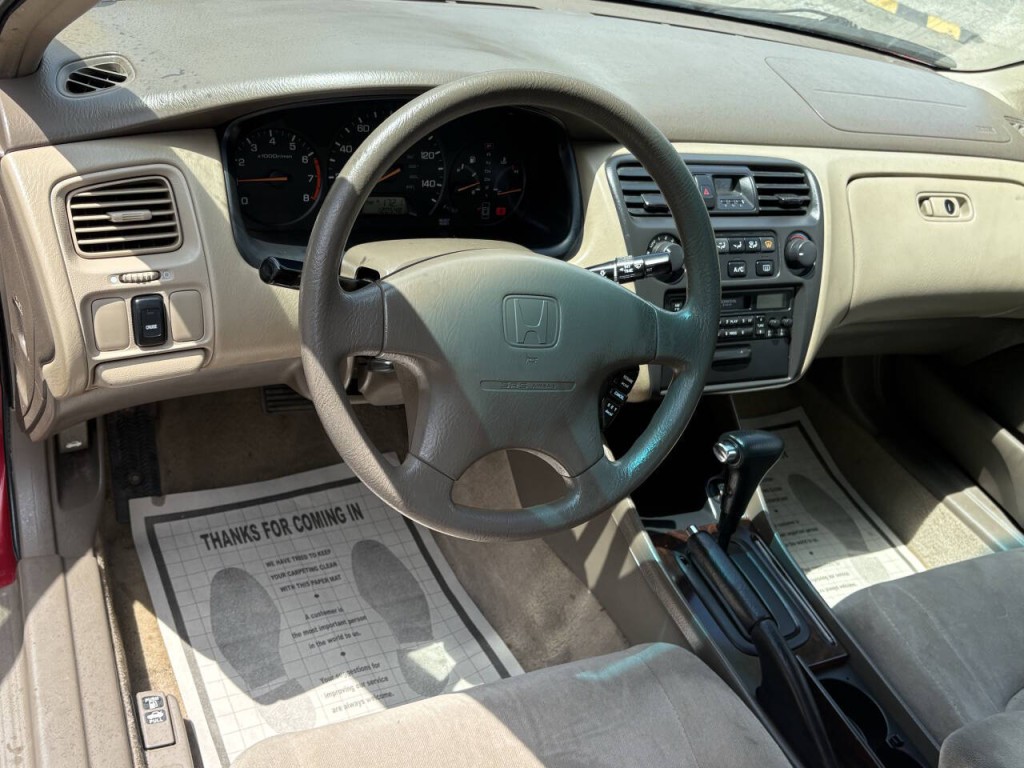 2000 Honda Accord Image 12