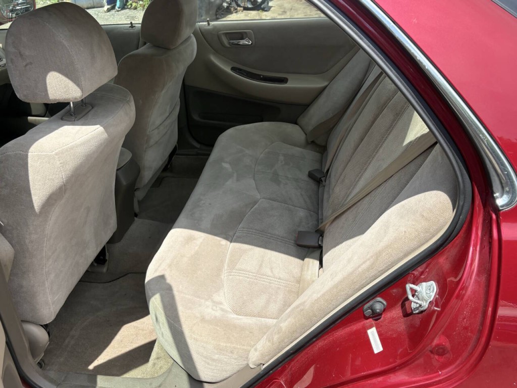 2000 Honda Accord Image 13