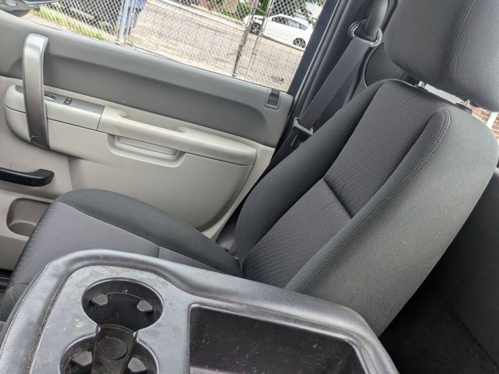 2012 Chevrolet Silverado 1500 Image 16