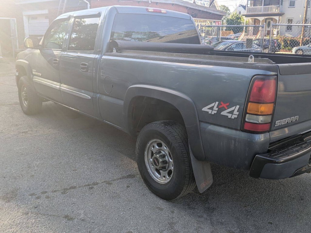 2007 GMC Sierra 2500 Image 5