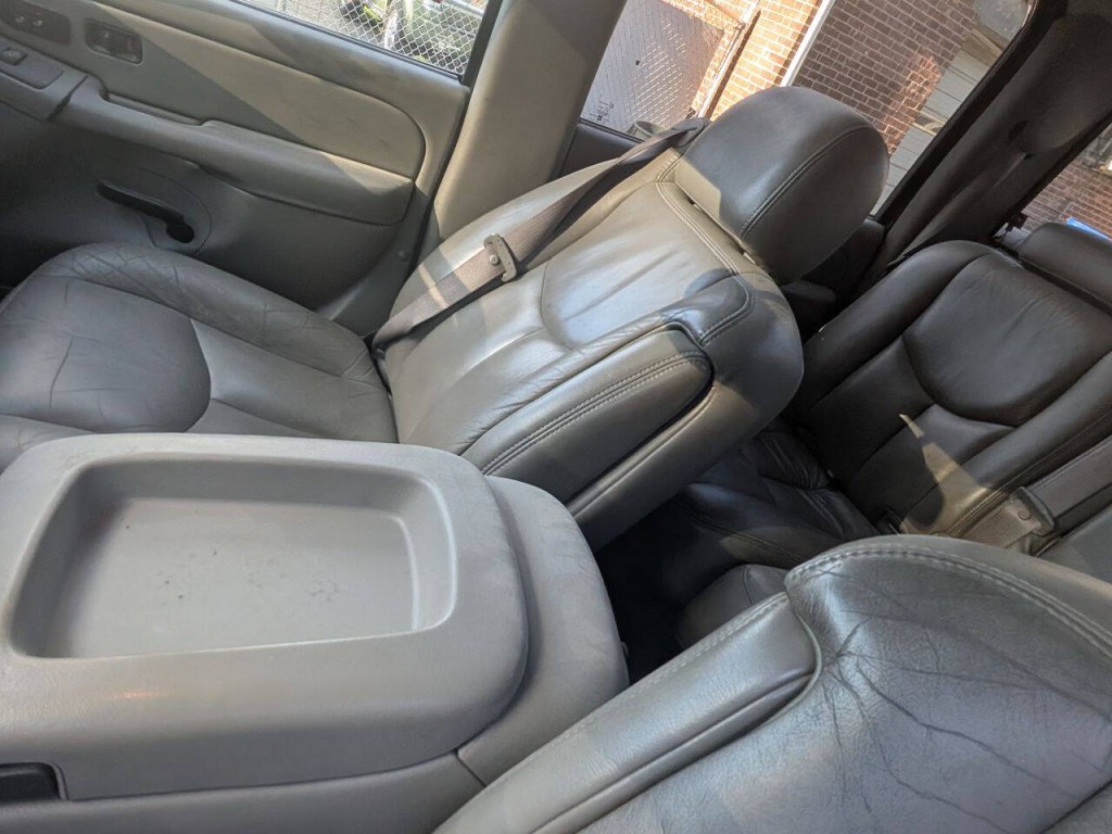 2007 GMC Sierra 2500 Image 16