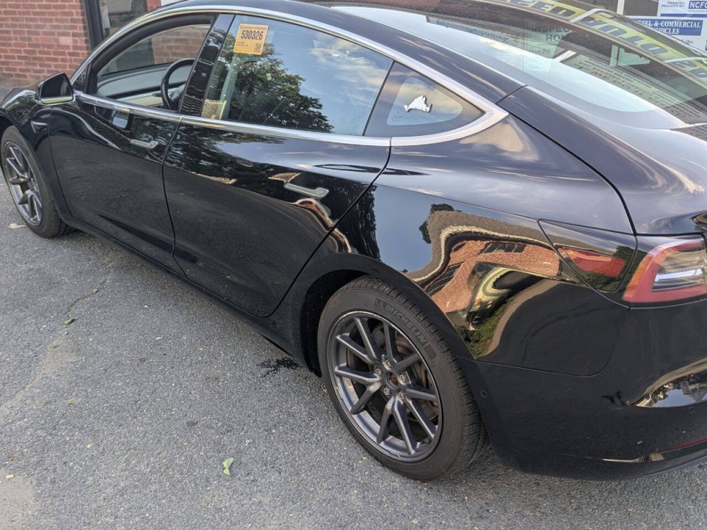 2018 Tesla Model 3 Image 5