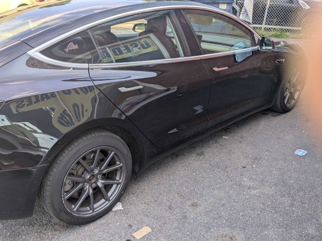 2018 Tesla Model 3 Image 8