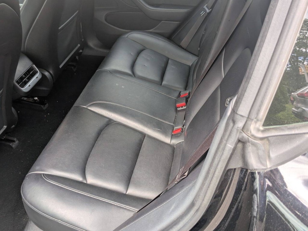 2018 Tesla Model 3 Image 11