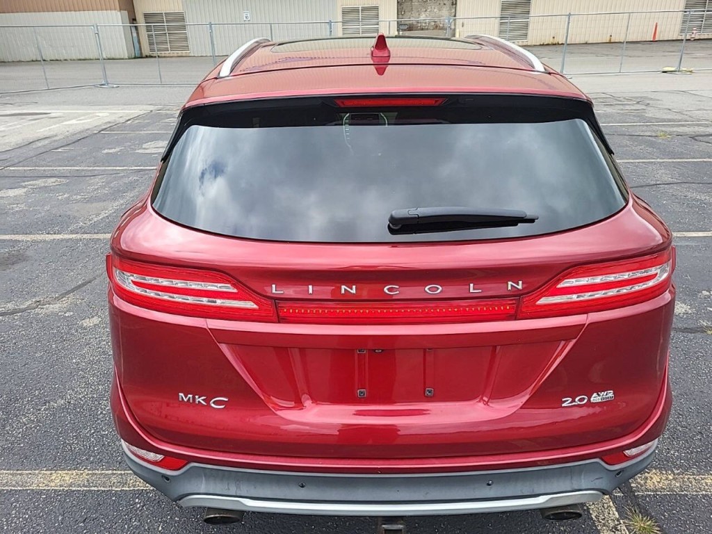 2015 Lincoln MKC Image 5