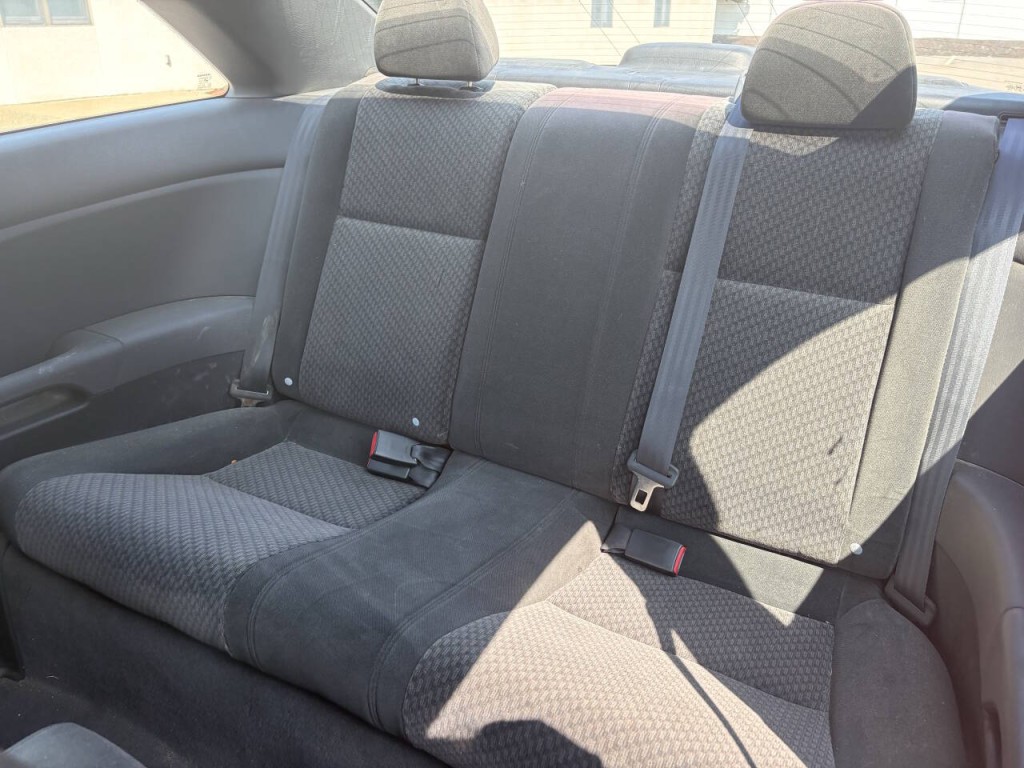 2005 Honda Civic Image 16