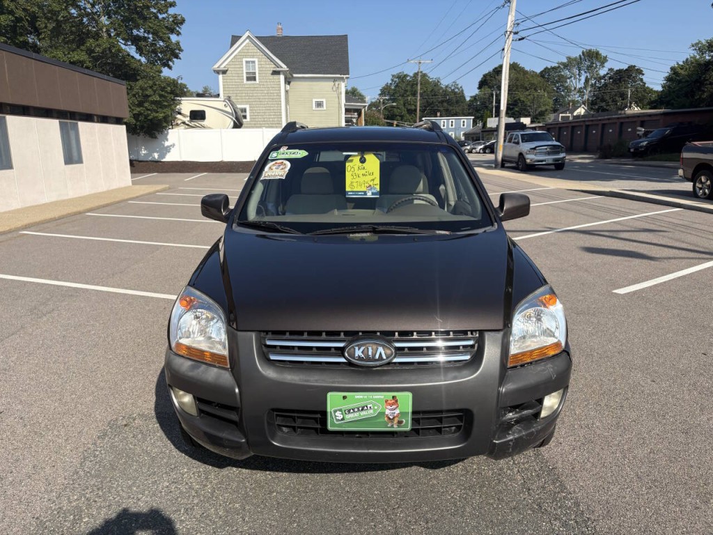 2005 Kia Sportage Image 2