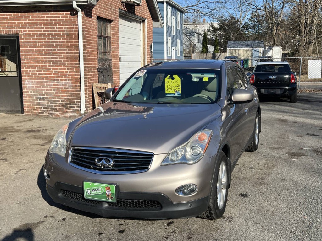 2010 INFINITI EX35 Image 2