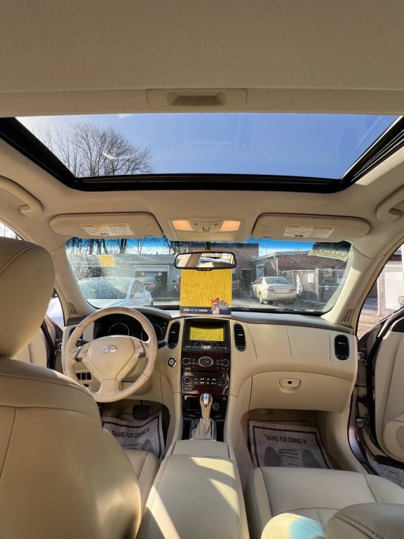 2010 INFINITI EX35 Image 22