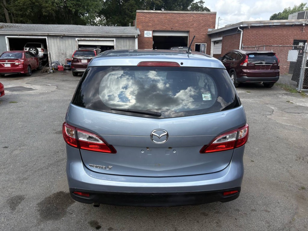 2013 Mazda Mazda5 Image 6