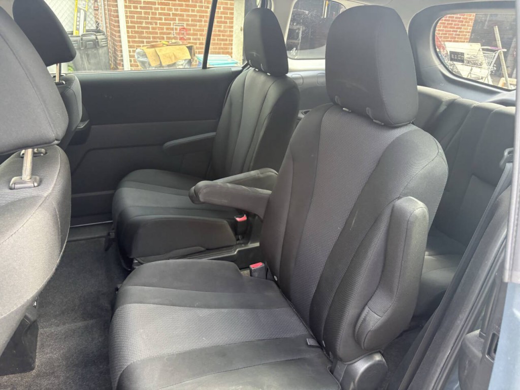 2013 Mazda Mazda5 Image 18