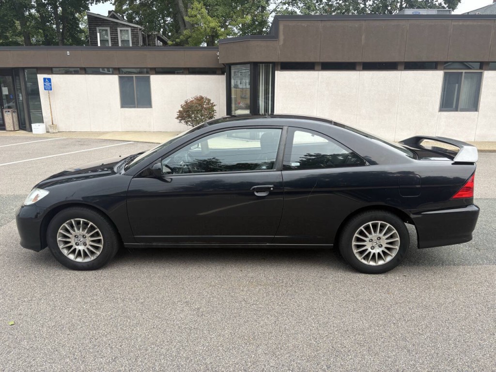 2005 Honda Civic Image 10