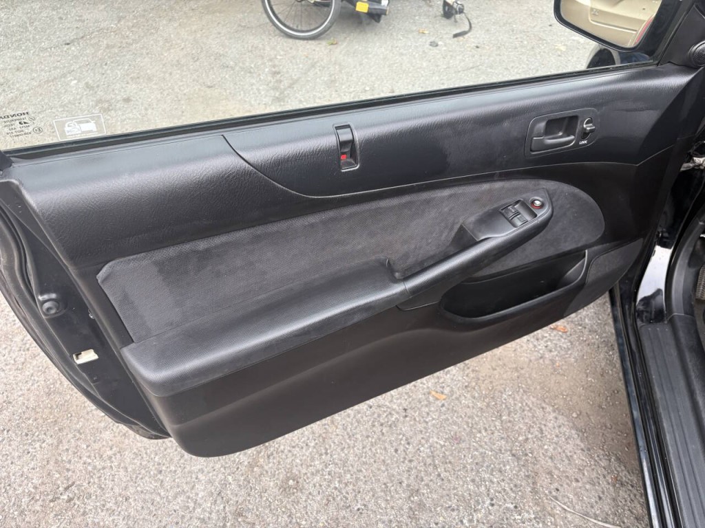 2005 Honda Civic Image 16