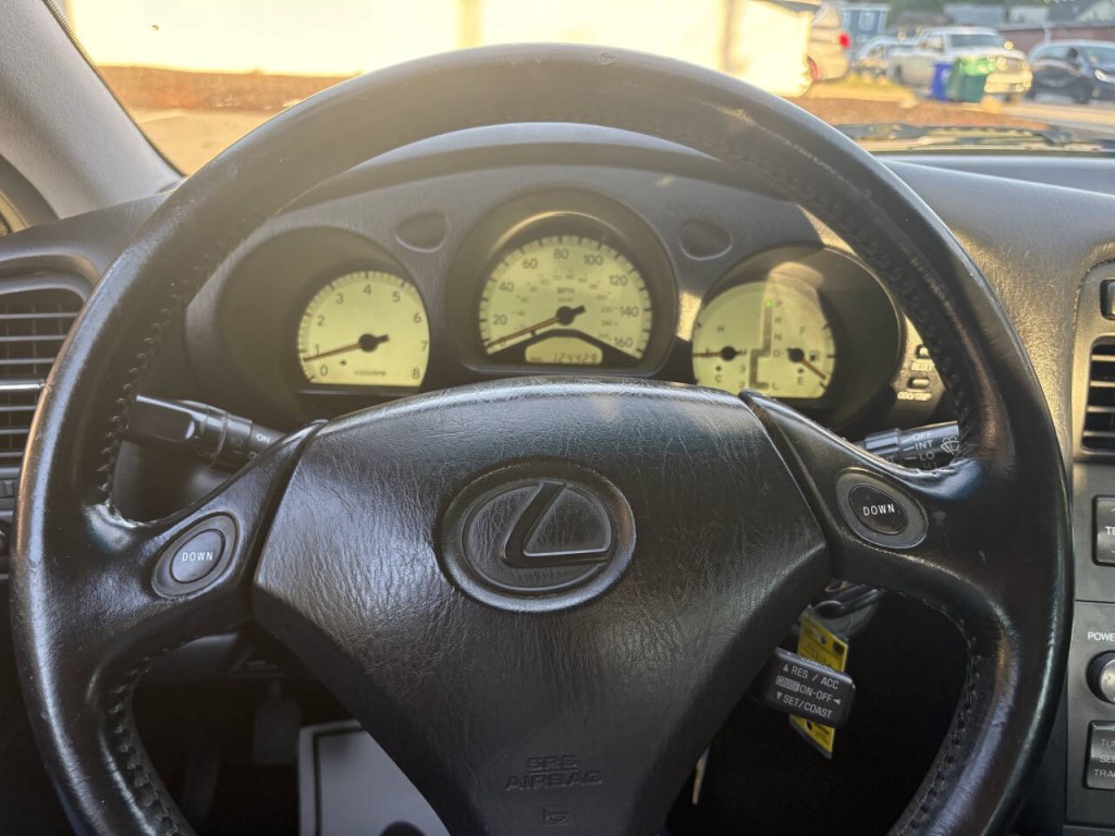 1999 Lexus GS 400 Image 11