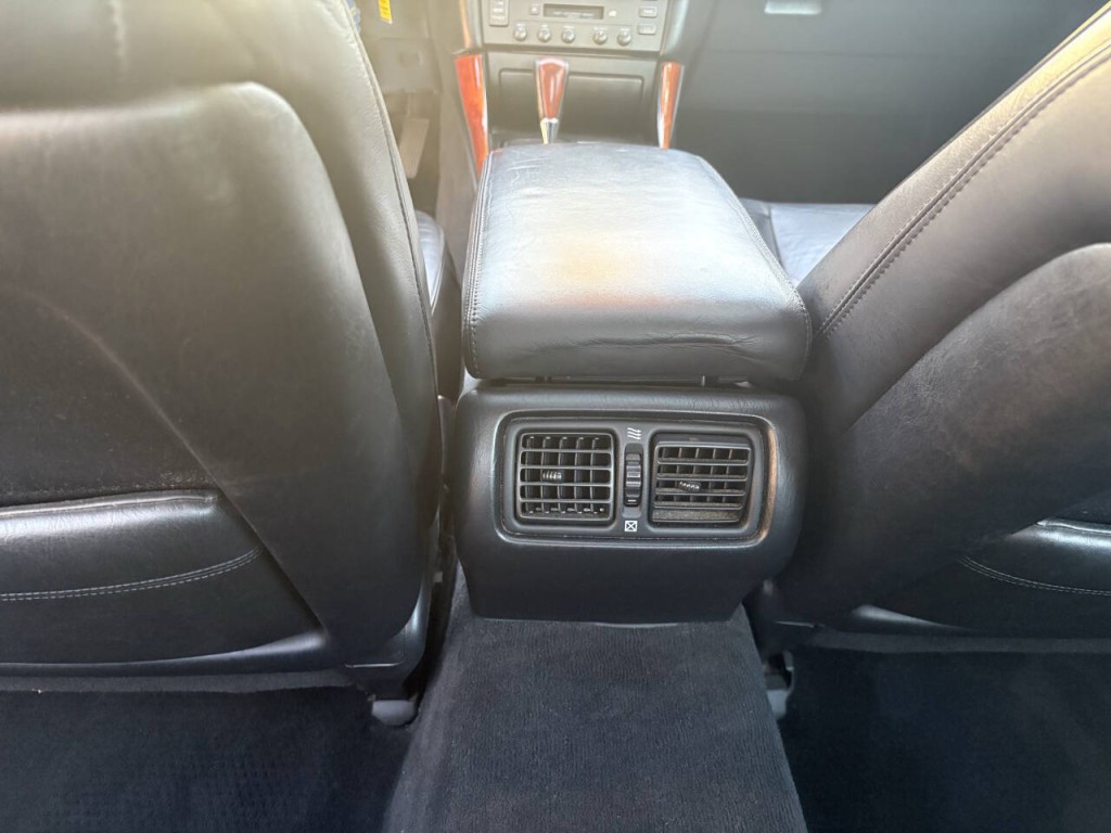 1999 Lexus GS 400 Image 16