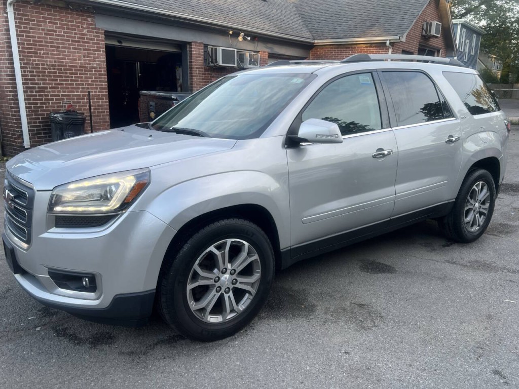 2016 GMC Acadia Image 1