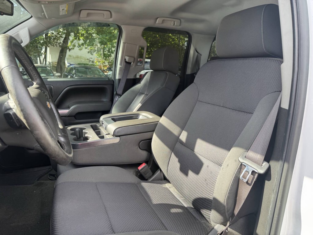 2015 Chevrolet Silverado 1500 Image 11