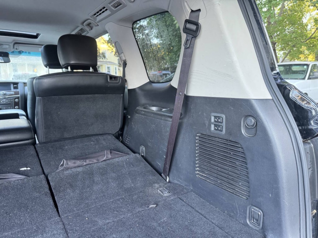 2015 INFINITI QX80 Image 22