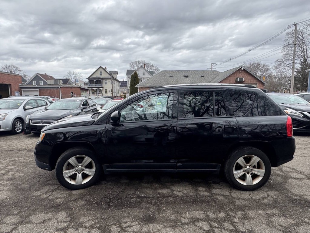 2012 Jeep Compass Image 3