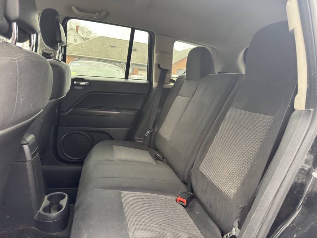 2012 Jeep Compass Image 14
