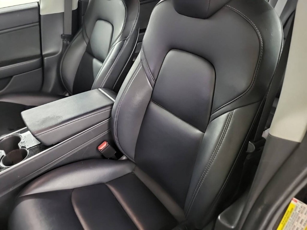 2018 Tesla Model 3 Image 8