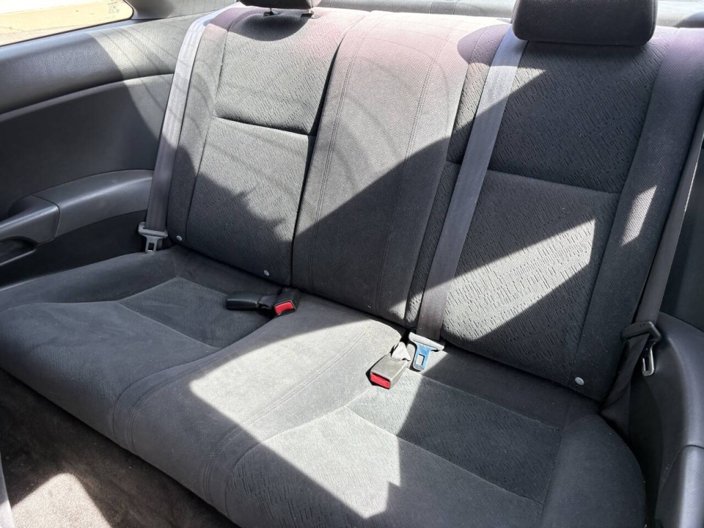 2003 Honda Civic Image 12
