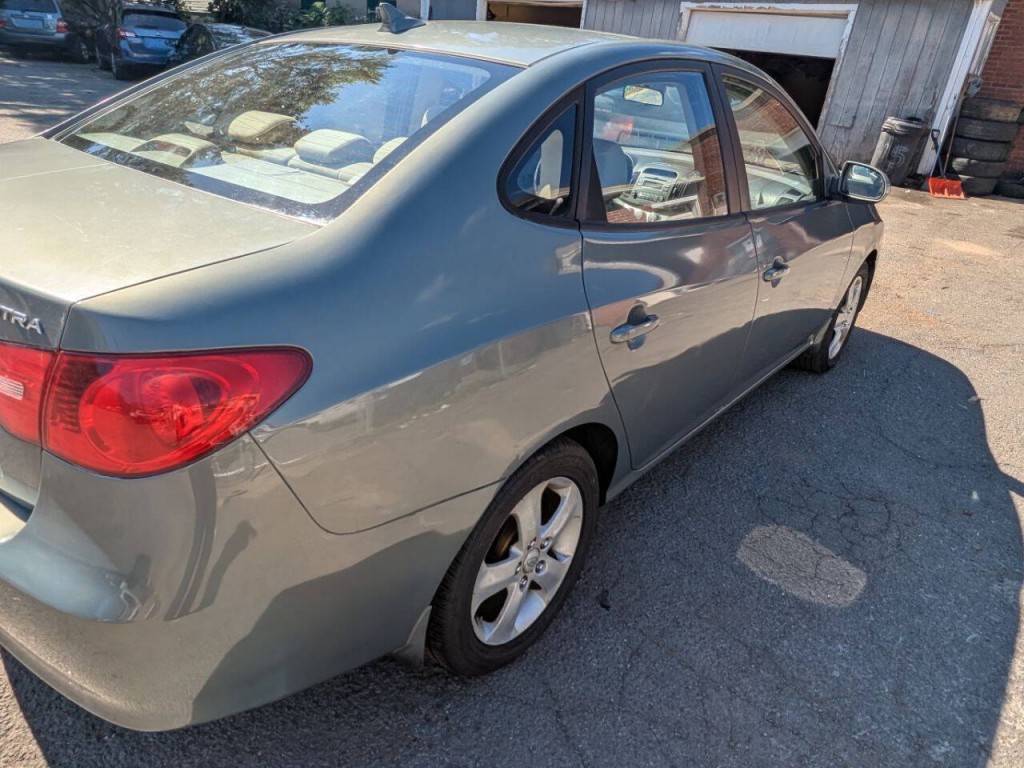 2010 Hyundai Elantra Image 6