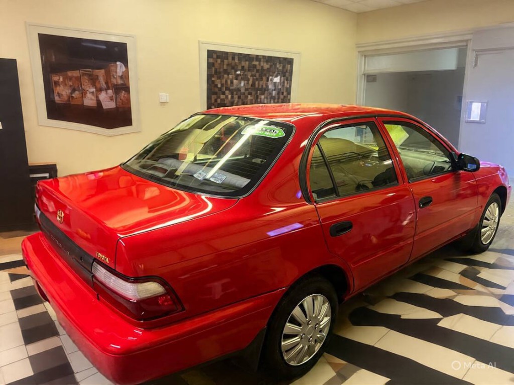 1997 Toyota Corolla Image 4