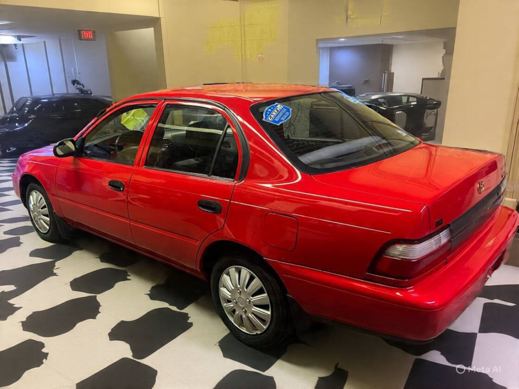 1997 Toyota Corolla Image 8